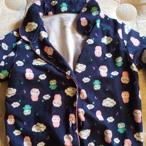 2 piece girls 5t PJs and slippers!